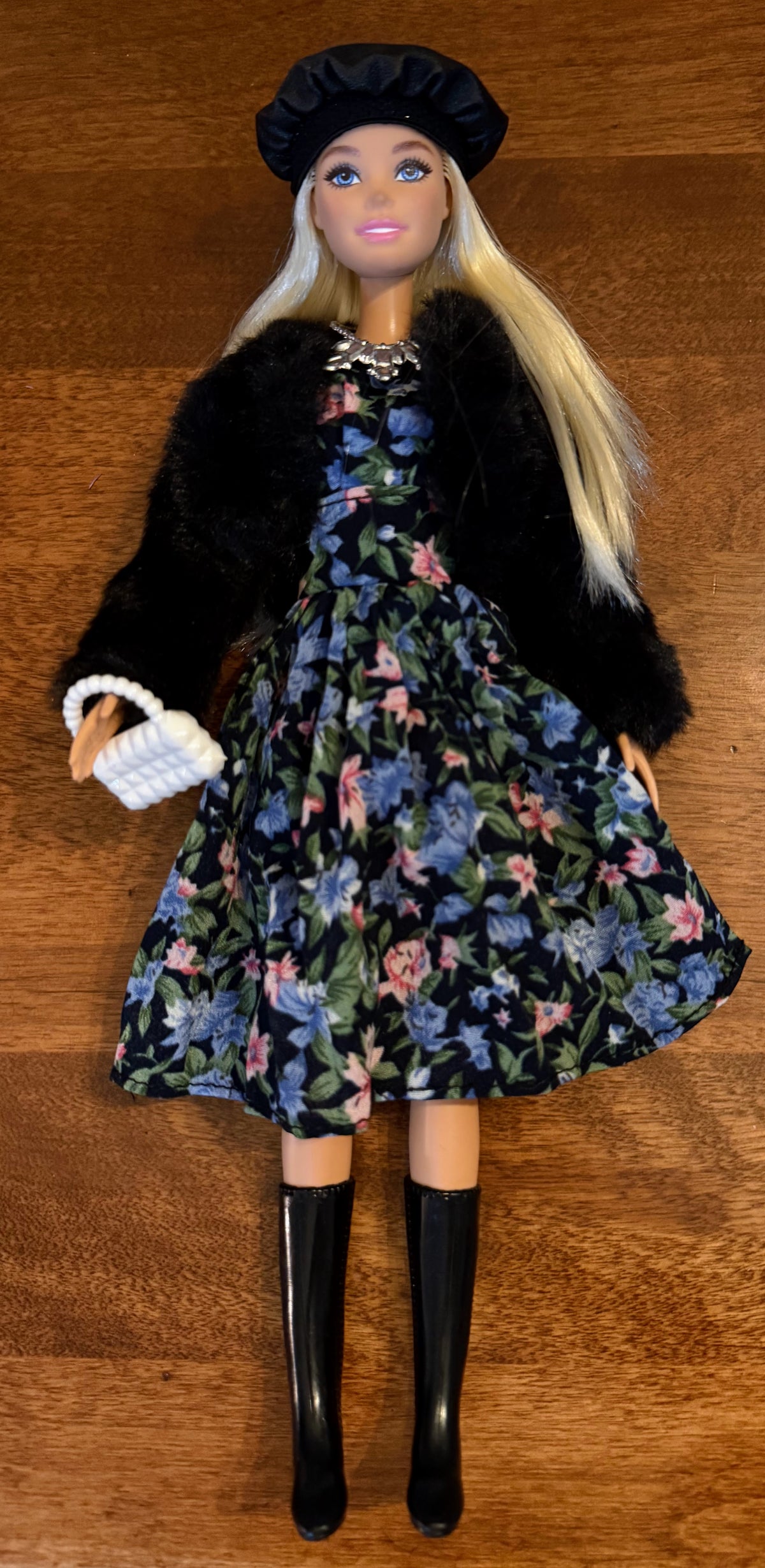 Barbie’s Glamour & Grace Runway Set