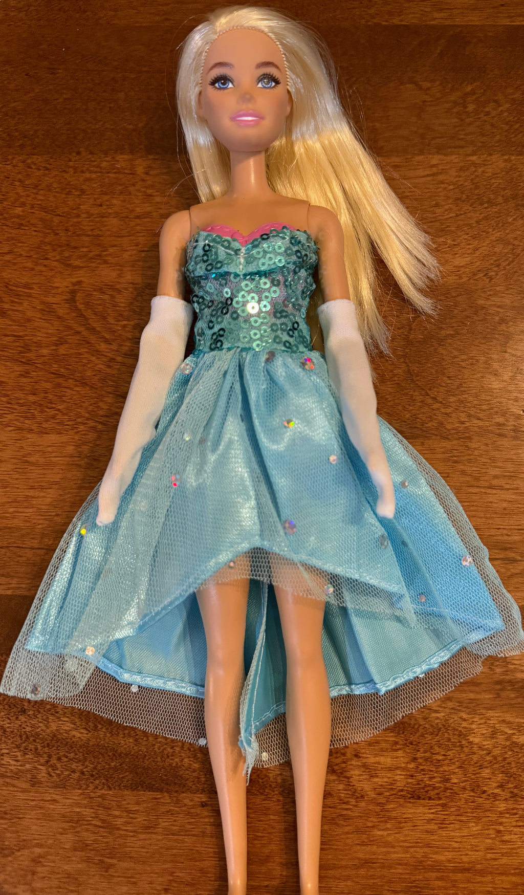 Barbie’s Glamour & Grace Runway Set