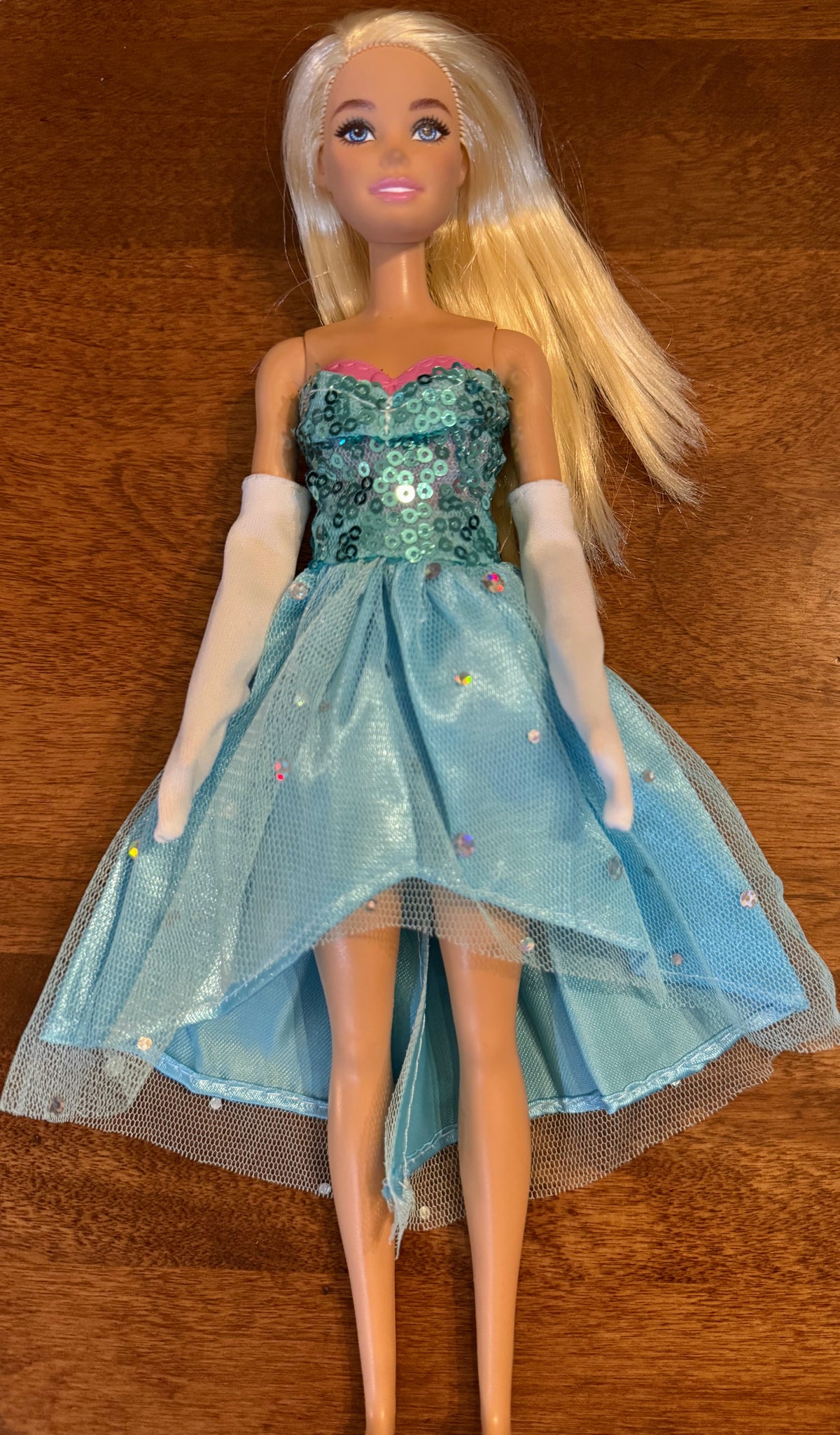Barbie’s Glamour & Grace Runway Set