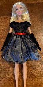 Barbie’s Retro Bows & Black-Tie Gala Set